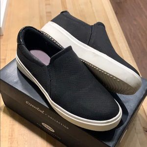 Dr Scholls Black Slip on Sneakers